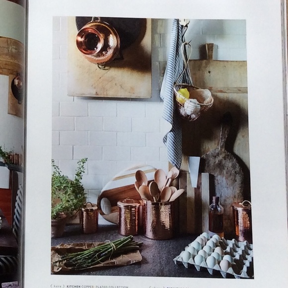 New Anthropologie Catalog 140 pages table book - Picture 15 of 15